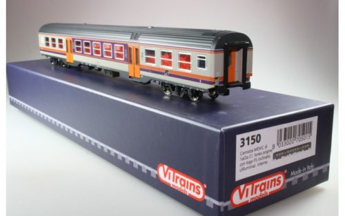 VITRAINS H0 - Carrozza FS livrea MDVC mista di 1/2 cl con logo FS inclinato - immagine 2