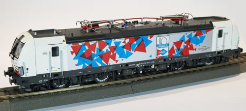 PIRATA - H0 VECTRON E 191 001 INRAIL LIVREA 10°anniversario - DC - immagine 3