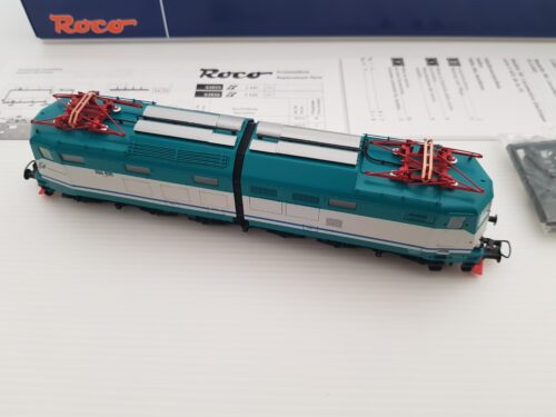 Roco 63855 - Loco el. E 645 105 FS, ristruttirata con fari rossi, livrea XMPR, logo Trenitalia, ep.. V - immagine 2