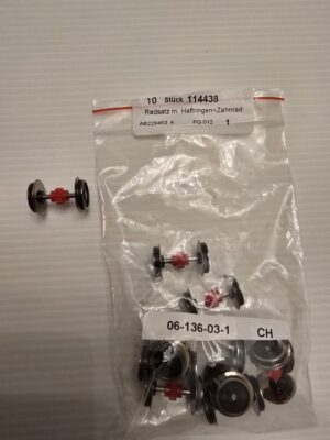 Roco Ricambio Cod. 114438 - Set di 2 ruote con anelli di trazione e ingranaggi per D 343 / D 345 - 1PZ